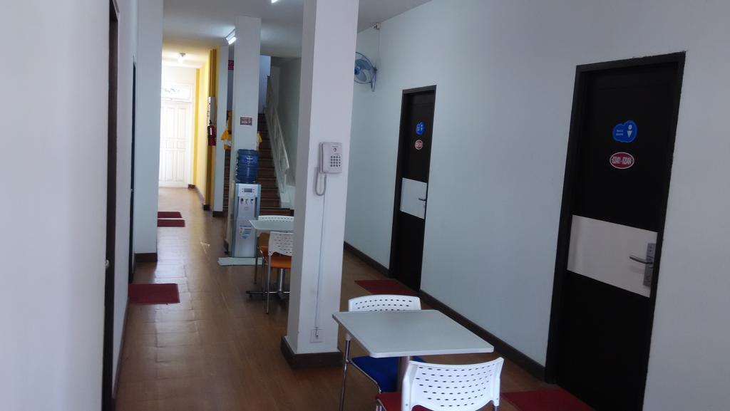Cx Hostel Kuta Raya Buitenkant foto