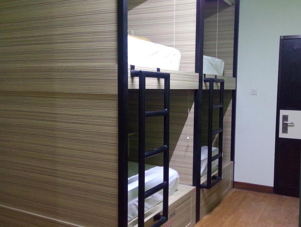 Cx Hostel Kuta Raya Kamer foto