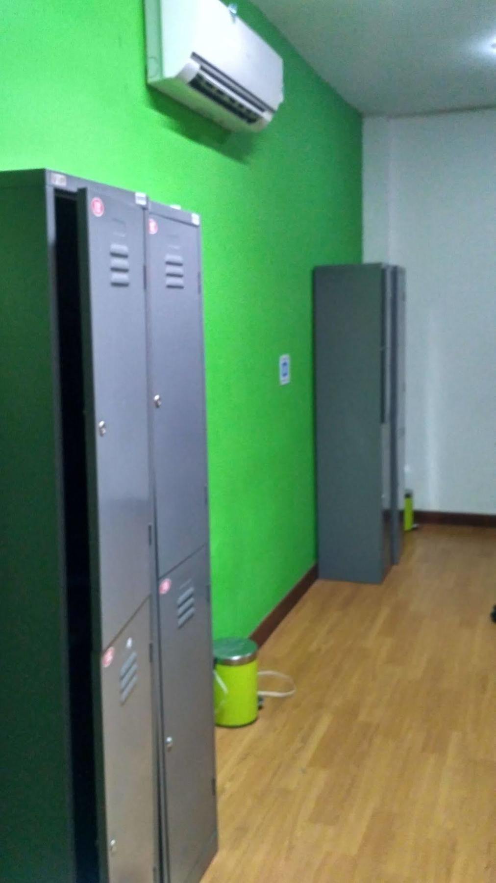 Cx Hostel Kuta Raya Buitenkant foto