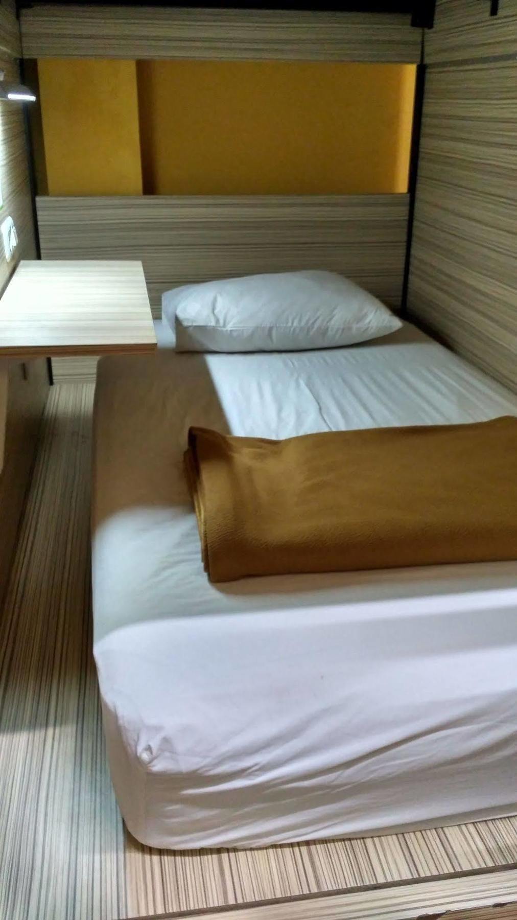 Cx Hostel Kuta Raya Buitenkant foto